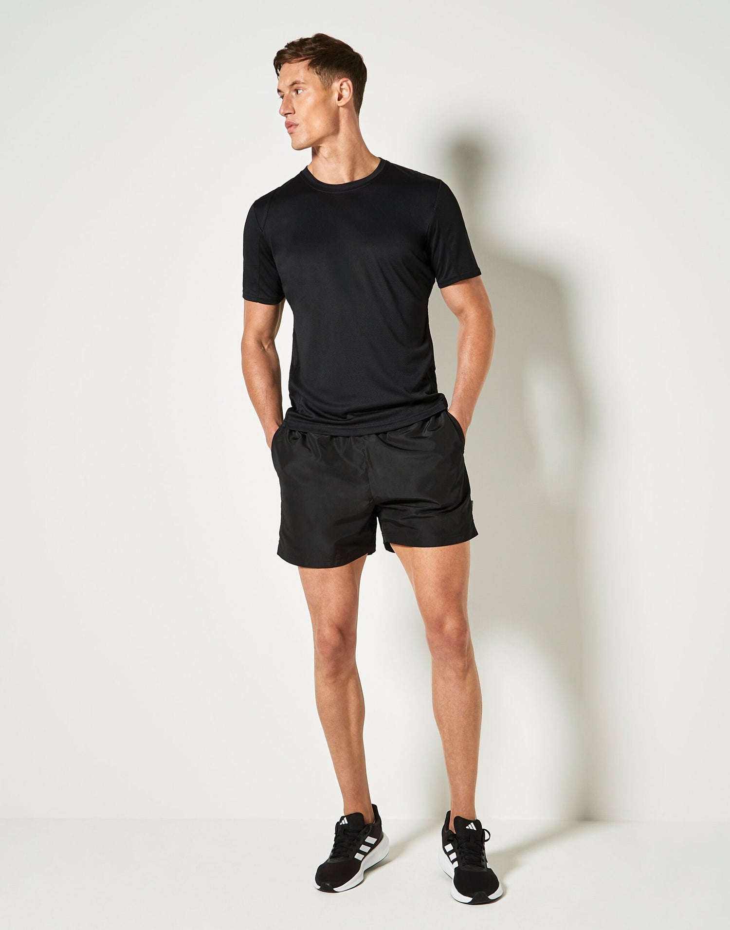 Classic Fit Plain Short